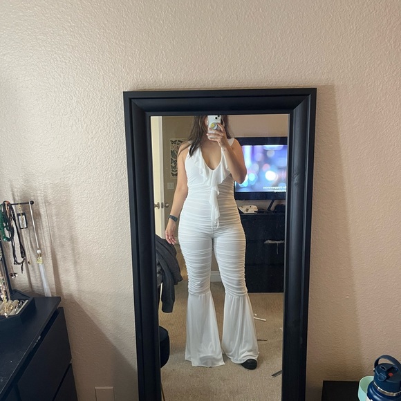 Fashion Nova Elegant White Backless jumpsuit - Picture 3 of 6